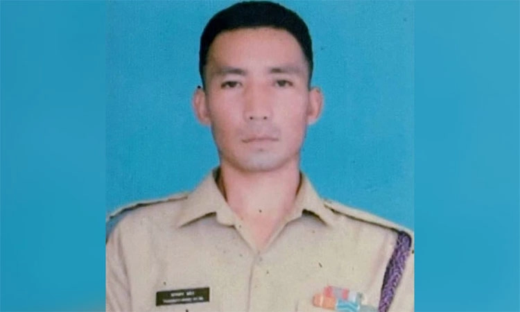 Indian Army: ರಜೆಯಲ್ಲಿದ್ದ ಯೋಧನ ಅಪಹರಿಸಿ ಹತ್ಯೆ