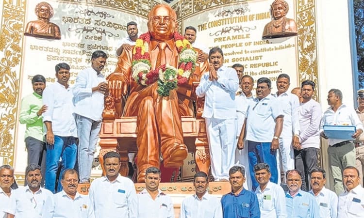 Indian Constitution: ಸಂವಿಧಾನ ಪೀಠಿಕೆ ಓದು ಐತಿಹಾಸಿಕ ಕ್ಷಣ