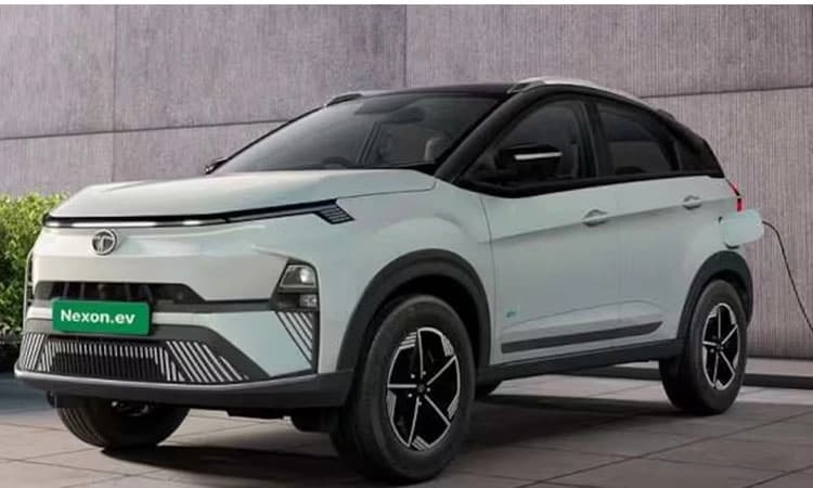 Tata Nexon EV:  ಫೇಸ್‌ಲಿಫ್ಟ್ – ಒಮ್ಮೆ ಚಾರ್ಚ್‌ ಮಾಡಿದರೆ 455 ಕಿ.ಮೀ. ಸಂಚಾರ