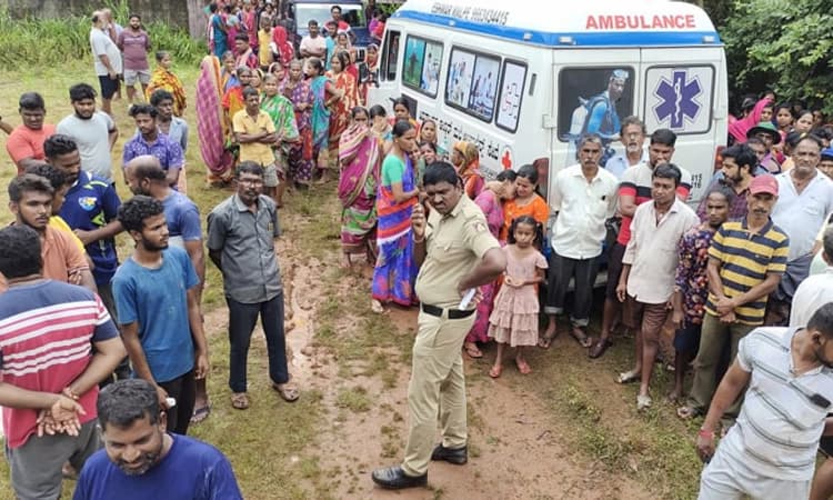 Malpe; ಗ್ರಾನೈಟ್ ಬಿದ್ದು ಒಡಿಶಾ ಮೂಲದ ಕಾರ್ಮಿಕರಿಬ್ಬರ ದುರ್ಮರಣ