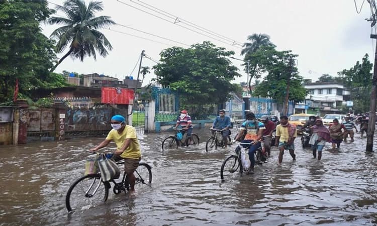 Heavy Rain: ಉತ್ತರ ಪ್ರದೇಶದಲ್ಲಿ ಮುಂದುವರಿದ ಮಳೆ: 24 ಗಂಟೆಗಳಲ್ಲಿ 19 ಮಂದಿ ಮೃತ್ಯು