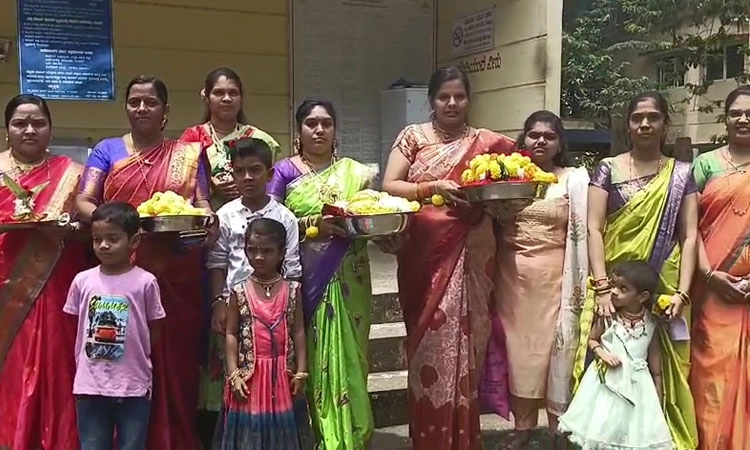 Dandeli: ಶ್ರಾವಣದ ಕೊನೆ ಸೋಮವಾರ ಪೊಲೀಸ್ ಅಧಿಕಾರಿಗಳು, ಸಿಬ್ಬಂದಿಗಳಿಂದ ವಿಶೇಷ ಪೂಜೆ