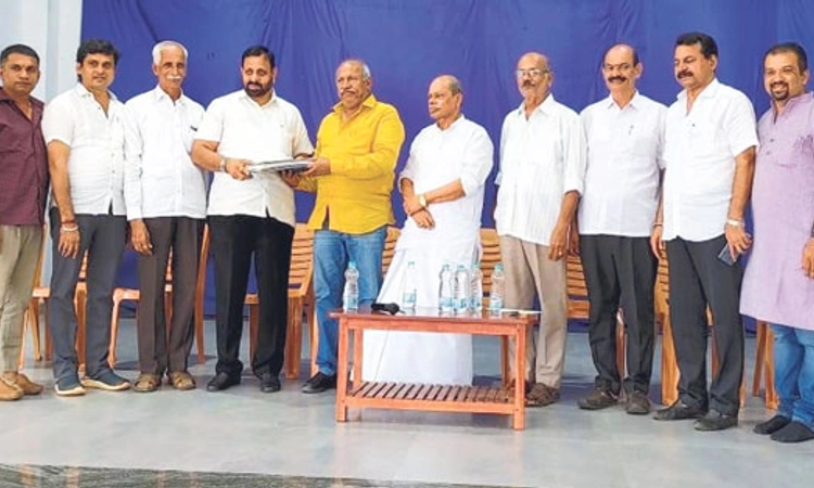 DK,Udupi, ಕಾಸರಗೋಡು ಜಿಲ್ಲಾ ಕಂಬಳ ಸಮಿತಿ ಅಧ್ಯಕ್ಷರಾಗಿ ಡಾ| ದೇವಿಪ್ರಸಾದ್‌ ಶೆಟ್ಟಿ ಆಯ್ಕೆ