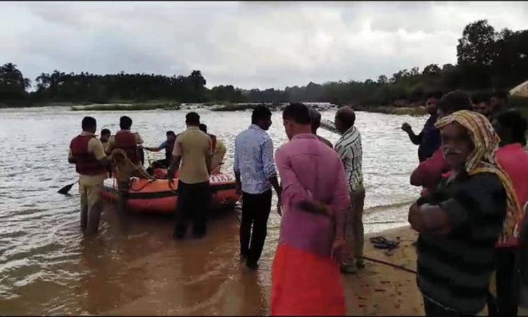 Tirthahalli; ಭೀಮನಕಟ್ಟೆ ನದಿಯಲ್ಲಿ ಇಬ್ಬರು ಯುವಕರು ನಾಪತ್ತೆ: ಶೋಧ