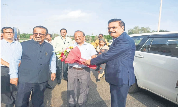 New Port Mangaluru ಬಂದರು ಪ್ರಾಧಿಕಾರಕ್ಕೆ ನಾಗೇಂದ್ರನಾಥ್‌ ಸಿನ್ಹಾ ಭೇಟಿ