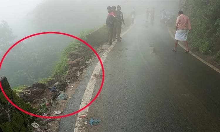 Charmadi Ghat ; ಮಂಜು ಮುಸುಕಿದ ವಾತಾವರಣ: ಎರಡು ಕಡೆ ಅಪಘಾತ