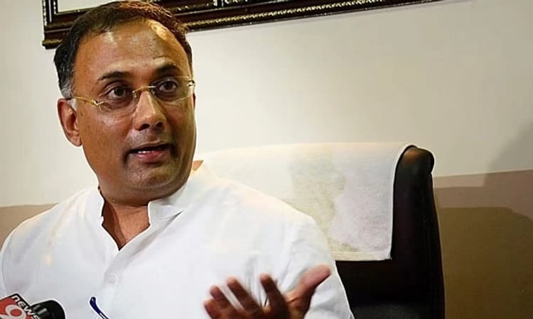 Bengaluru: ಡೆಂಗ್ಯೂ ಪ್ರಕರಣಗಳ ನಿಯಂತ್ರಣ ಕುರಿತು ದಿನೇಶ್ ಗುಂಡೂರಾವ್ ಸಭೆ