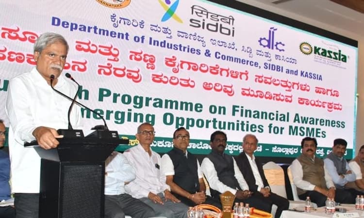 Vijayapura: ಉತ್ತರ ಕರ್ನಾಟಕ ಗುಳೆ ತಡೆಯಲು ಕೈಗಾರಿಕೀಕರಣ ಅಗತ್ಯ: ದರ್ಶನಾಪುರ