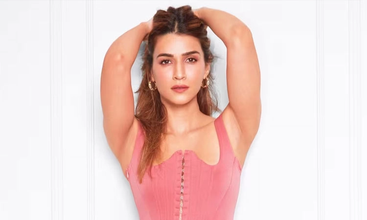 Kriti Sanon: “ಅವರು ನನ್ನನ್ನು 50 ಜನರ ಮುಂದೆ..” ಕರಾಳ ಘಟನೆಯನ್ನು ನೆನೆದ ನಟಿ ಕೃತಿ