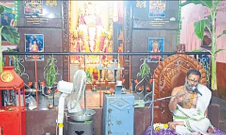 Lokapur: ರಾಘವೇಂದ್ರ ಸ್ವಾಮಿ ಸತ್ಯ-ಧರ್ಮದ ಸಂರಕ್ಷಕ