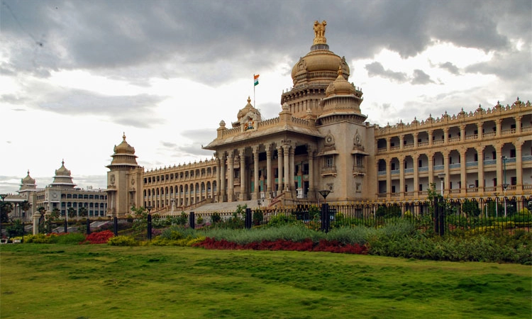 Govt ;ಹಳೆಯದಕ್ಕೆ ಅನುದಾನವಿಲ್ಲ; ಹೊಸ ಕಾಮಗಾರಿ ಆರಂಭವಾಗಿಲ್ಲ !