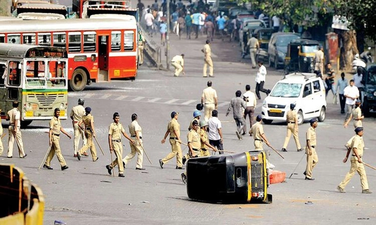 Maharashtra: ಹಿಂಸಾಚಾರ: 360ಕ್ಕೂ ಅಧಿಕ ಮಂದಿ ವಿರುದ್ಧ ಕೇಸು