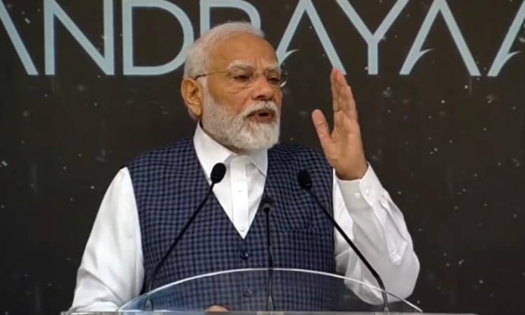 PM Modi: ಆ. 23 ‘ಬಾಹ್ಯಾಕಾಶ ದಿನ’ವಾಗಿ ಆಚರಿಸೋಣ: ವಿಜ್ಞಾನಿಗಳಿಗೆ ಪ್ರಧಾನಿ ಅಭಿನಂದನೆ