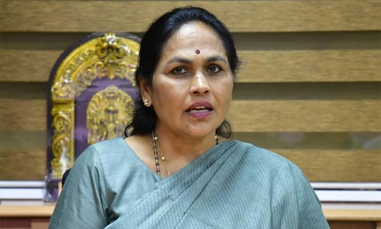 NH ಕಾಮಗಾರಿಗಳನ್ನು ಆದ್ಯತೆಯಲ್ಲಿ ಕೈಗೊಂಡು ತ್ವರಿತವಾಗಿ ಪೂರ್ಣಗೊಳಿಸಿ: ಶೋಭಾ ಕರಂದ್ಲಾಜೆ