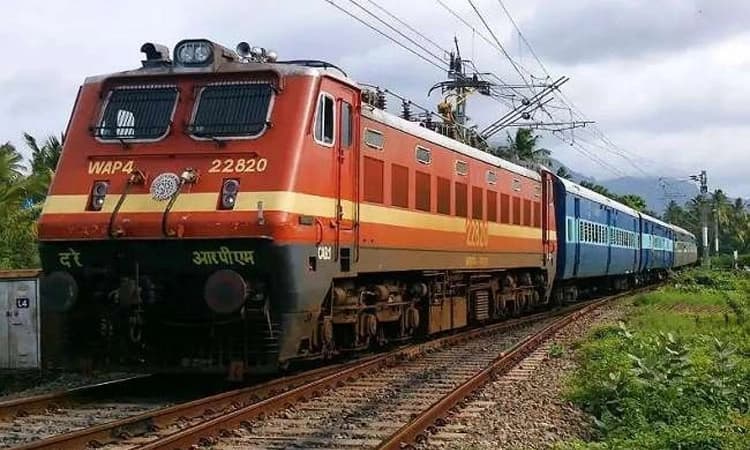 Train: ವಿಜಯಪುರ-ಮಂಗಳೂರು, ಯಶವಂತಪುರ – ಮುರುಡೇಶ್ವರ ರೈಲು ಸೇವೆ ವಿಸ್ತರಣೆ