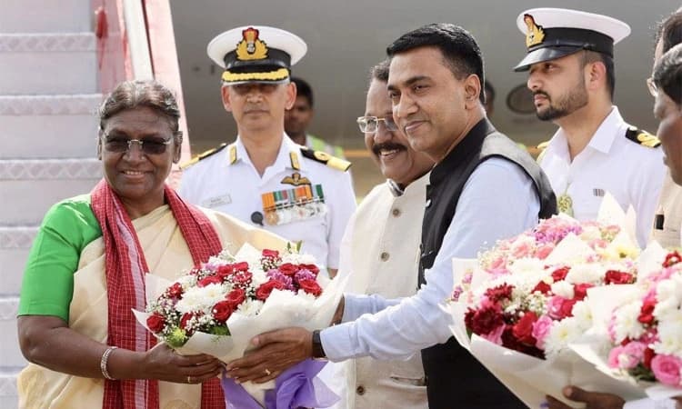 Panaji ಗೋವಾಕ್ಕೆ ಆಗಮಿಸಿದ ರಾಷ್ಟ್ರಪತಿ  ದ್ರೌಪದಿ ಮುರ್ಮು