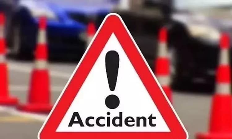 Kalaburagi ಭೀಕರ ರಸ್ತೆ ಅಪಘಾತ: ಬೈಕಿಗೆ ಬಸ್ ಡಿಕ್ಕಿ ಹೊಡೆದು ಇಬ್ಬರು ಮೃತ್ಯು