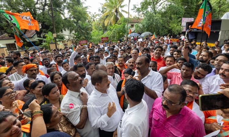 Udupi Video ಘಟನೆ ತಮಾಷೆಯಲ್ಲ, ಕ್ರಮ ಕೈಗೊಳ್ಳದಿದ್ದರೆ ಉಗ್ರ ಹೋರಾಟ: ಬಿಜೆಪಿ ಎಚ್ಚರಿಕೆ