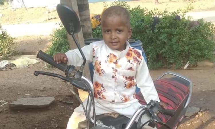 Haveri: ಮನೆಗೋಡೆ ಕುಸಿದು ಗಾಯಗೊಂಡಿದ್ದ ಮಗು ಸಾವು