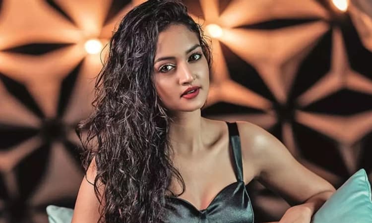 Shanvi Srivastava: ‘ಬ್ಯಾಂಗ್‌’ ಎಂಟ್ರಿಗೆ ಶಾನ್ವಿ ರೆಡಿ