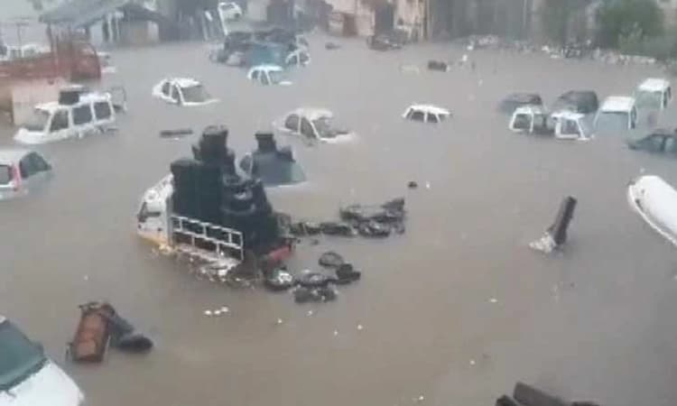 Heavy Rains: ಹಿಮಾಚಲ, ದೆಹಲಿ ಬಳಿಕ ಮುಂಬೈನಲ್ಲಿ ಮೇಘಸ್ಫೋಟ