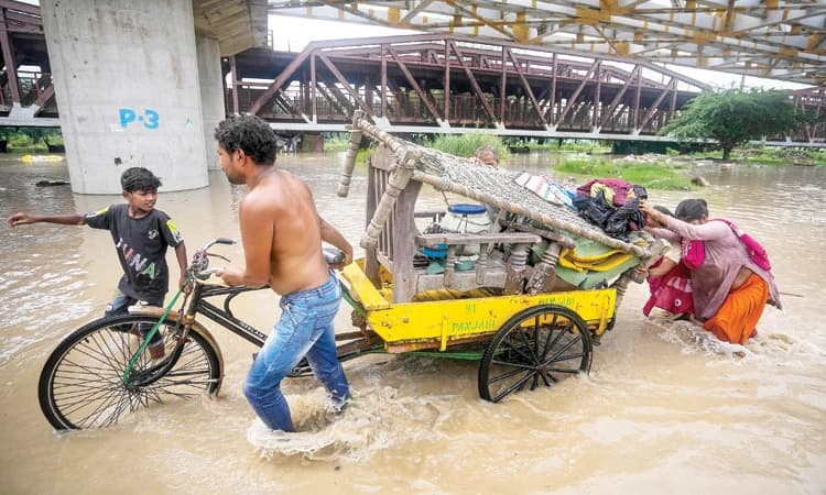 Rain ಮುಗಿಯದ ಮಳೆಯ ಹೊಡೆತ: ಇನ್ನೂ 3 ದಿನಗಳ ಕಾಲ ಉತ್ತರದಲ್ಲಿ ವರುಣಾಘಾತ ಮುಂದುವರಿಕೆ