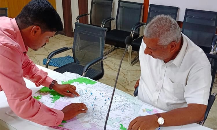 Piriyapatna ಅಧಿಕಾರಿಗಳನ್ನು ತರಾಟೆಗೆ ತೆಗೆದುಕೊಂಡ ಸಚಿವ ಕೆ.ವೆಂಕಟೇಶ್