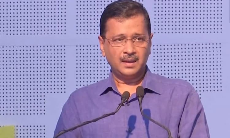 Sisodia ಸ್ಥಿತಿ ನೆನೆದು ವೇದಿಕೆಯಲ್ಲೇ ಕಣ್ಣೀರಿಟ್ಟ ಕೇಜ್ರಿವಾಲ್; ವಿಡಿಯೋ