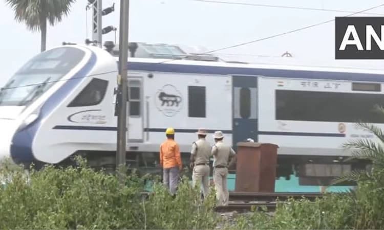 ಕ್ಷಿಪ್ರವಾಗಿ ಪೂರ್ಣಗೊಂಡ ಹಳಿ ದುರಸ್ತಿ; ಬಾಲಸೋರ್‌ನಲ್ಲಿ ರೈಲುಗಳ ಸಂಚಾರ ಪುನಾರಂಭ