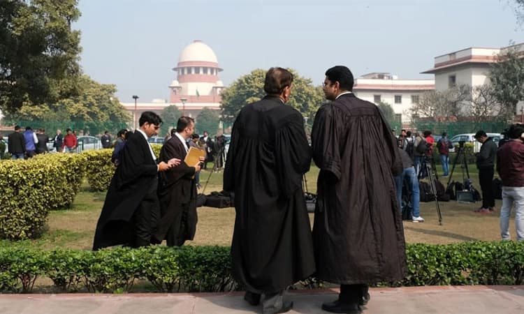 ವಕೀಲರ ರಕ್ಷಣೆಗೆ ಕಾನೂನು