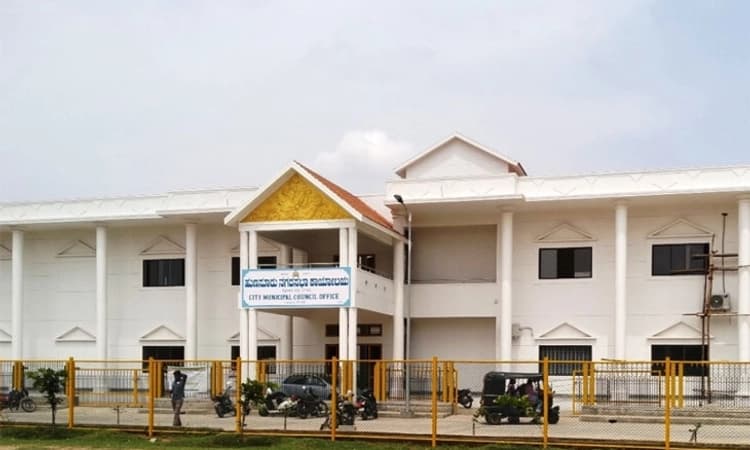 Hunsur:ನಗರಸಭೆ ಇಬ್ಬರು ಇಂಜಿನಿಯರ್‌ಗಳಿಗೆ ತಲಾ 25 ಸಾವಿರ ರೂ.ದಂಡ