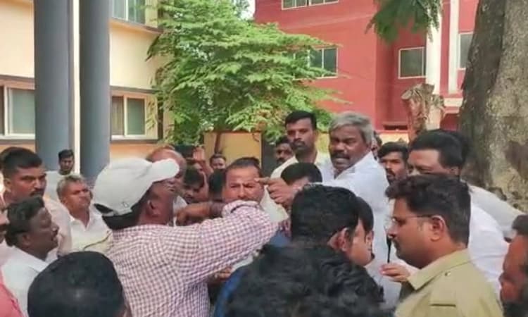 BJP ತತ್ ಕ್ಷಣವೇ ಶಾಸಕ ಎಂ.ಚಂದ್ರಪ್ಪ ರನ್ನು ಉಚ್ಚಾಟಿಸಬೇಕು: ದಸಂಸ