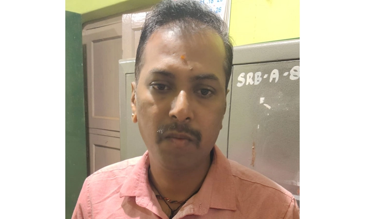 Lokayukta Raids: ಲಂಚ ಸ್ವೀಕಾರ… ಸೊರಬ ಪುರಸಭೆಯ ಕಂದಾಯ ನಿರೀಕ್ಷಕ ಲೋಕಾಯುಕ್ತ ಬಲೆಗೆ