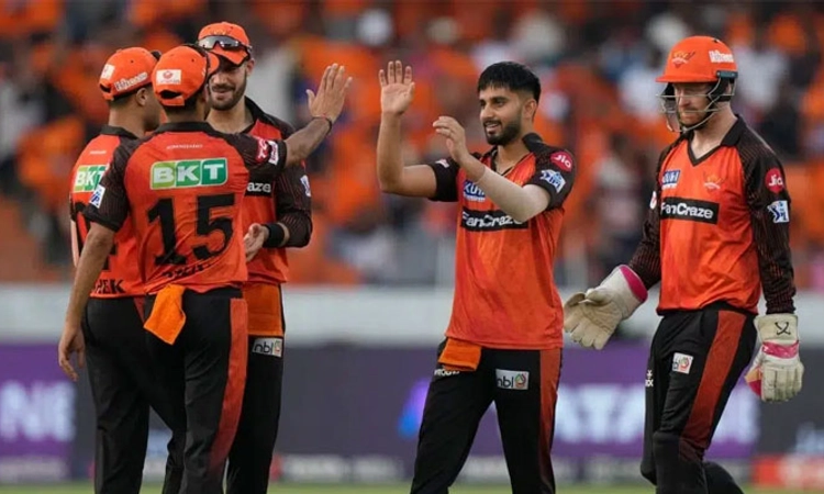 IPL 2024; ಕೆಲವೇ ದಿನಗಳಿರುವಂತೆ ನಾಯಕತ್ವ ಬದಲಾವಣೆ ಮಾಡಿದ ಸನ್ ರೈಸರ್ಸ್ ಹೈದರಾಬಾದ್