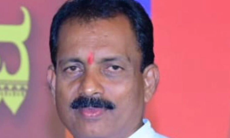 Subramanya: ಆಟೋ ರಿಕ್ಷಾ ಪಲ್ಟಿ – ಚಾಲಕ ಸಾವು