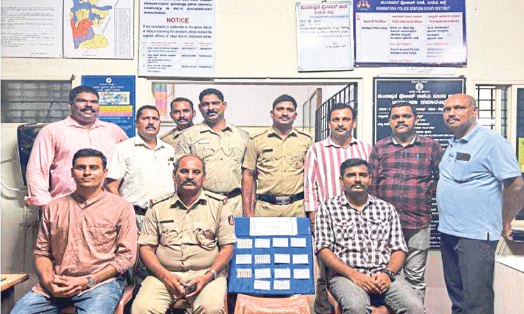 Theft Case; ಲಕ್ಷಾಂತರ ರೂ. ಮೌಲ್ಯದ ಚಿನ್ನಾಭರಣ ಕಳವು ಪ್ರಕರಣ ಭೇದಿಸಿದ ಕುಂದಾಪುರ ಪೊಲೀಸರು