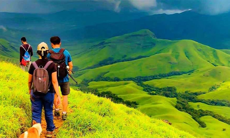 Trekking: ಚಾರಣ ಮತ್ತು ಜಿಗಣೆ ಕಾಟ!