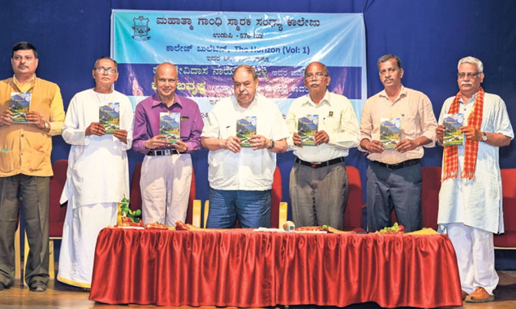 ಸಾಹಿತ್ಯದಲ್ಲಿ ಜನಪದ ಸಂಸ್ಕೃತಿಗೆ ಮಹತ್ವ ಅಗತ್ಯ: ಸುಮುಖಾನಂದ ಜಲವಳ್ಳಿ