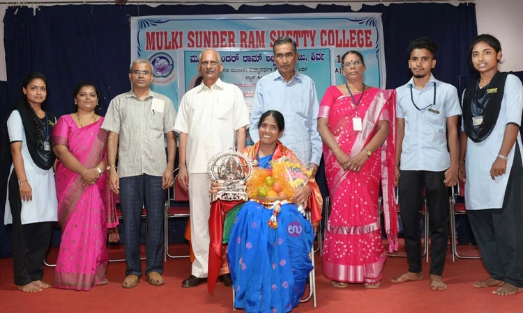 Shirva: ಎಂಎಸ್‌ಆರ್‌ಎಸ್‌ ಕಾಲೇಜು: ಪ್ರಾಂಶುಪಾಲರಿಗೆ ಬೀಳ್ಕೊಡುಗೆ