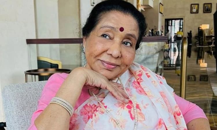 18 songs ಒಂದೇ ಬಾರಿಗೆ ಹಾಡಬಲ್ಲೆ!!: 90ರ ಹರೆಯದಲ್ಲಿ ಆಶಾ ಭೋಂಸ್ಲೆ