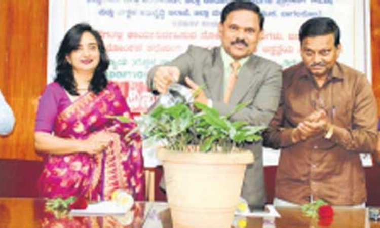 ಬಾಗಲಕೋಟೆ-ಕಾಯ್ದೆಗಳು ಸಮರ್ಪಕ ಅನುಷ್ಠಾನವಾಗಲಿ: ದ್ಯಾವಪ್ಪ