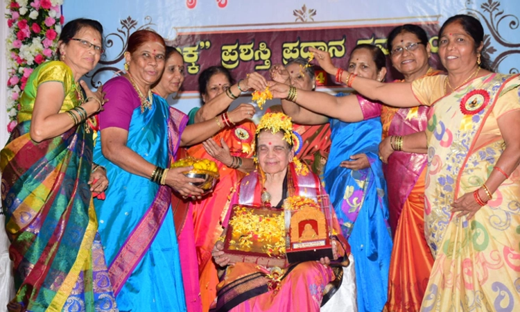 Dharwad: ಕೋಟಿ ರೂ.ಕೊಟ್ಟರು ಚುನಾವಣೆ ಬೇಡ: ಮಾಜಿ ಸಚಿವೆ ಲೀಲಾದೇವಿ ಪ್ರಸಾದ್