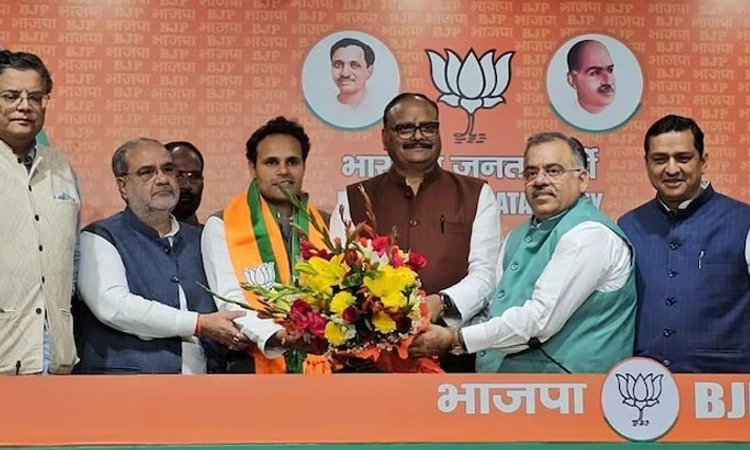 UP; ಬಿಎಸ್ ಪಿಗೆ ಗುಡ್ ಬೈ ಹೇಳಿ ಬಿಜೆಪಿ ಸೇರಿದ ಸಂಸದ ರಿತೇಶ್ ಪಾಂಡೆ
