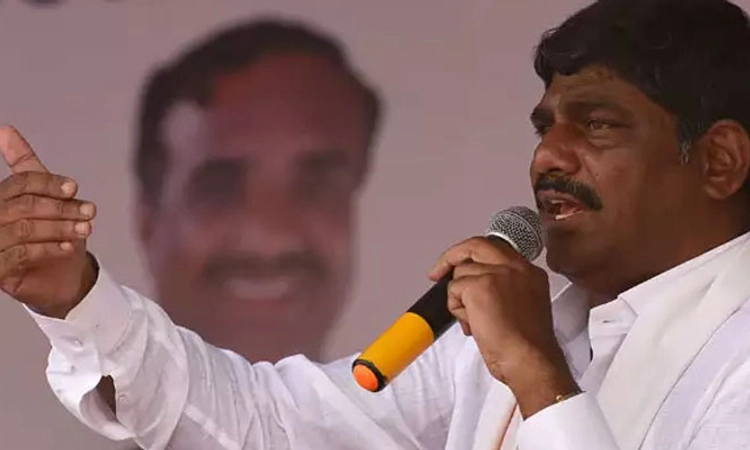 Ramanagara; ಕುಮಾರಸ್ವಾಮಿ ರೀಲ್ ಬಿಡ್ತಾವ್ನೆ..: ಎಚ್ ಡಿಕೆ ವಿರುದ್ಧ ಡಿ.ಕೆ ಸುರೇಶ್ ಕಿಡಿ