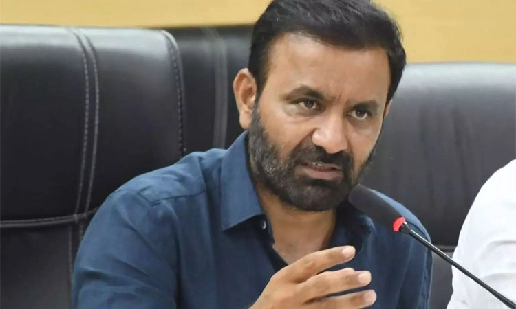 Sardar Vallabhbhai ಪಟೇಲರೇ ಆರೆಸ್ಸೆಸ್ಸನ್ನು ನಿಷೇಧಿಸಿದ್ದರು: ಸಂತೋಷ ಲಾಡ್‌