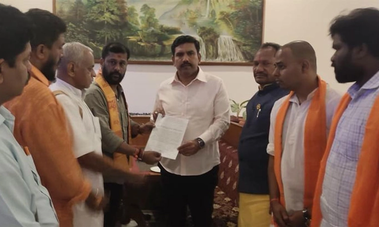 BJP ಆರ್.ಅಶೋಕ್ ರನ್ನು ಕೆಳಗಿಳಿಸಬೇಕು: ಬಜರಂಗದಳದಿಂದ ವಿಜಯೇಂದ್ರಗೆ ಮನವಿ