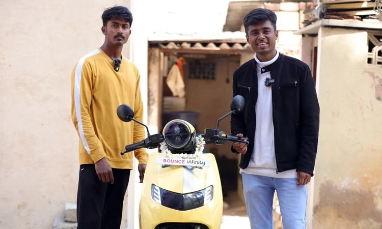 Bigg Boss ನಲ್ಲಿ ಗೆದ್ದ ಸ್ಕೂಟರನ್ನು ಬಡ ಹುಡುಗನಿಗೆ ಕೊಟ್ಟು ನುಡಿದಂತೆ ನಡೆದ ಪ್ರತಾಪ್