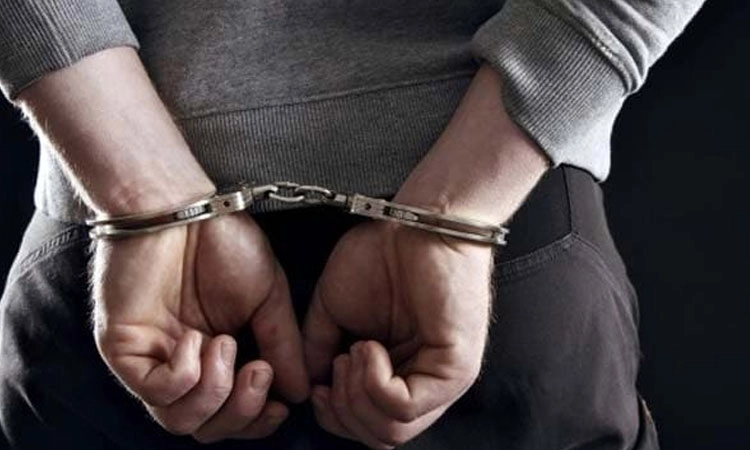 Arrested: ಹೋಟೆಲ್‌ನಲ್ಲಿ 1 ಲಕ್ಷ ರೂ. ದೋಚಿದ್ದ ಕ್ಯಾಷಿಯರ್‌ ಸೆರೆ