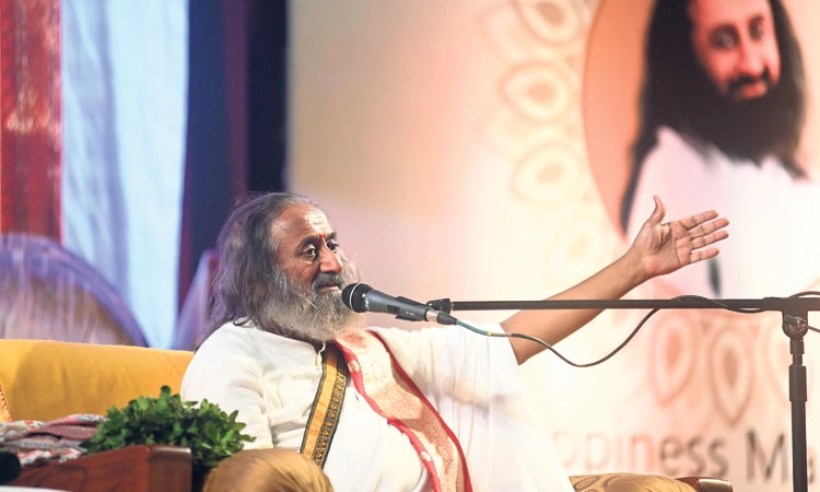 ಹಿಂಸೆಯಿಲ್ಲದ ಸಂತಸದ ನಗರಿಯಾಗಲಿ ಮಂಗಳೂರು: ಶ್ರೀ ರವಿಶಂಕರ್‌ ಗುರೂಜಿ