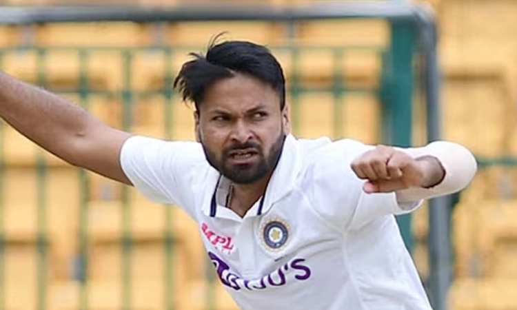 India ಟೆಸ್ಟ್‌ ತಂಡದಿಂದ ಬಿಡುಗಡೆ:ರಣಜಿ ಪಂದ್ಯದಲ್ಲಿ ಆಡಲಿರುವ ಮುಕೇಶ್‌